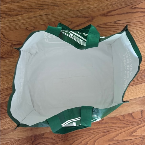 Bath & Body Works 2024 Annual Candle Day Short Handle Green Tote Reusable Bag - Picture 4 of 6